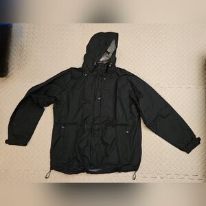 LLBean Goretex Rain Shell, Mens L (black)